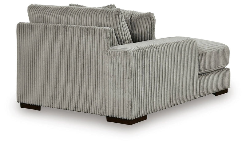 Lindyn Sectional with Chaise
