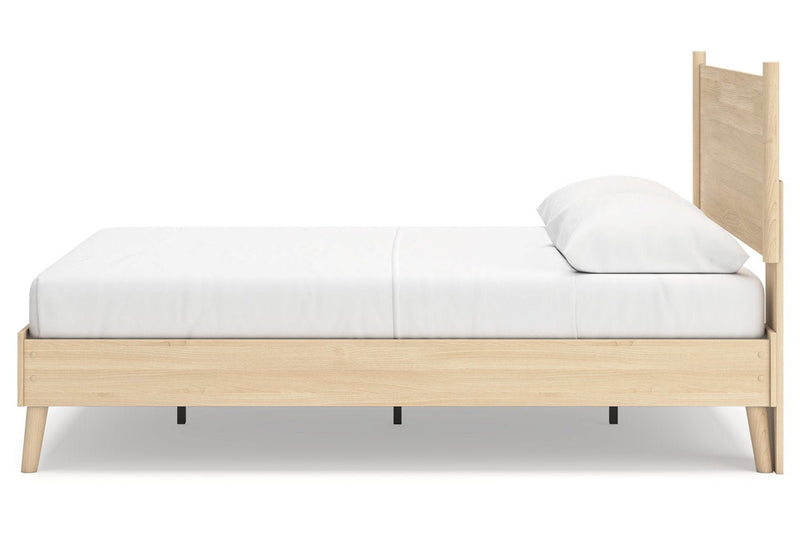 Cabinella Tan Queen Platform Panel Bed - DMV FurnitureQueen Bed