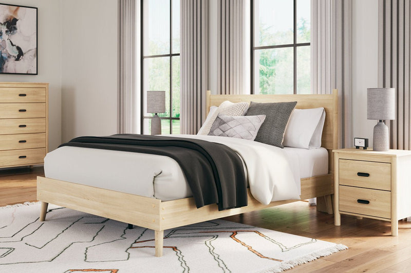 Cabinella Tan Queen Platform Panel Bed - DMV FurnitureQueen Bed