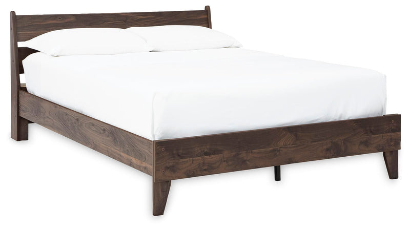 Calverson Full Panel Platform Bed and 2 Nightstands in Mocha - PKG017850