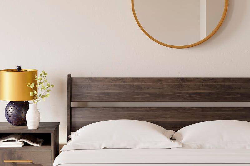 Calverson Full Panel Platform Bed, Dresser, Chest and Nightstand in Mocha - PKG017847
