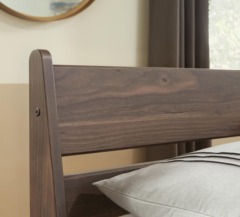 Calverson Queen Panel Headboard, Dresser and 2 Nightstands in Mocha - PKG017861