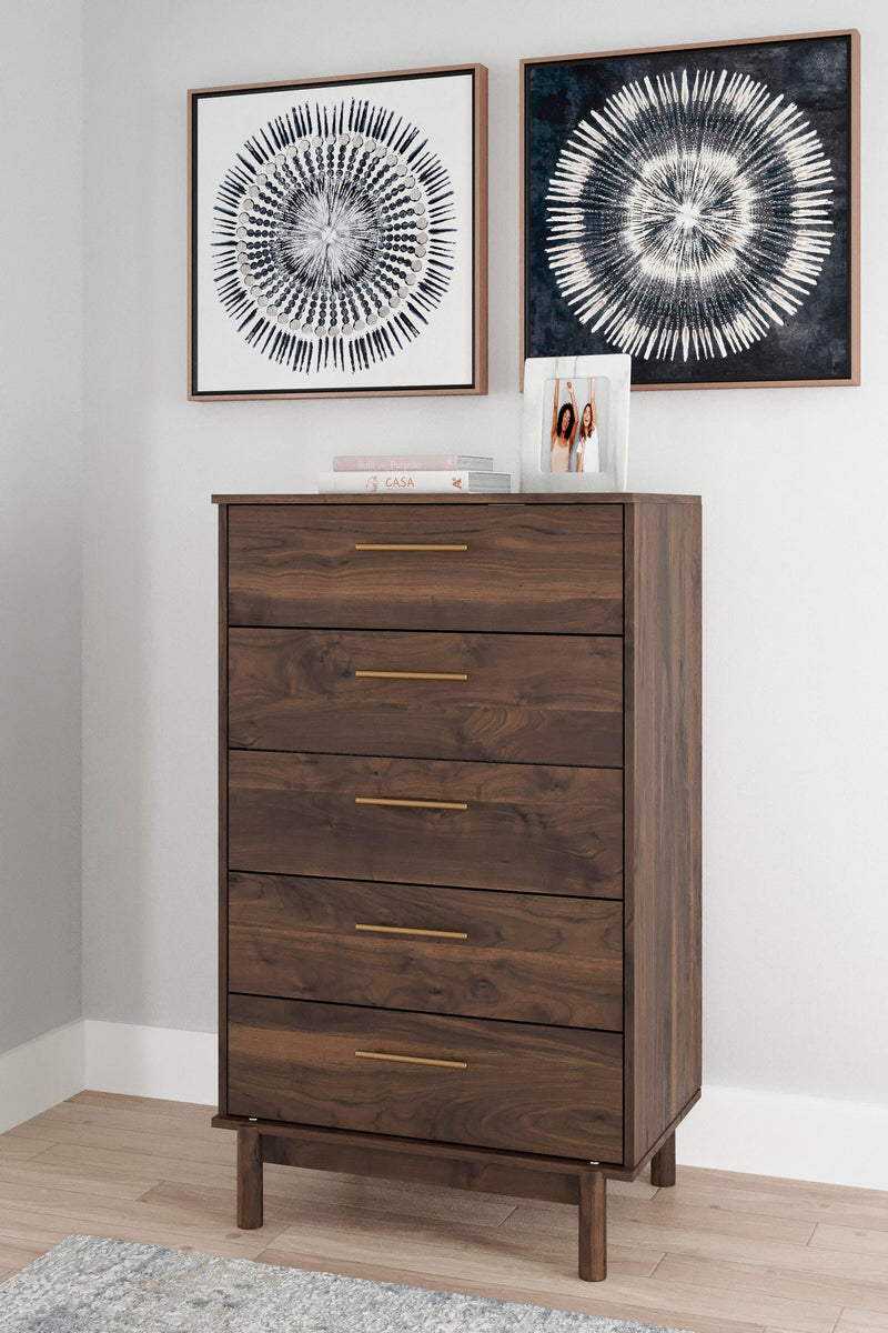Calverson Queen Platform Bed, Dresser, Chest and Nightstand in Mocha - PKG017853