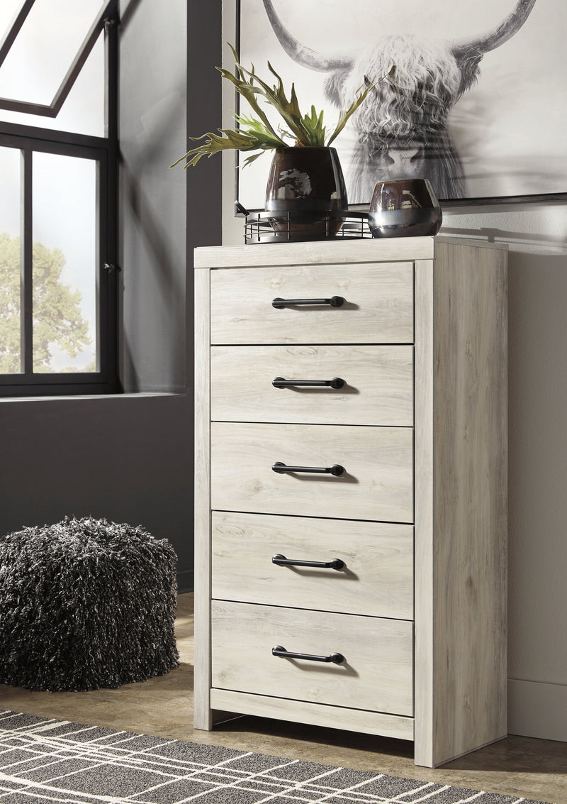 Cambeck Queen Panel Bed with 4 Storage Drawers with Mirrored Dresser, Chest and 2 Nightstands in Whitewash - PKG003023