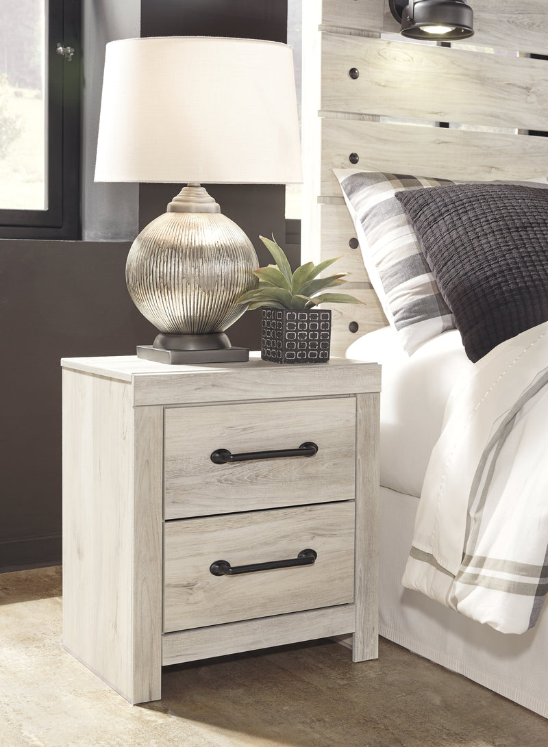 Cambeck Queen Panel Bed with 4 Storage Drawers with Mirrored Dresser, Chest and 2 Nightstands in Whitewash - PKG003023