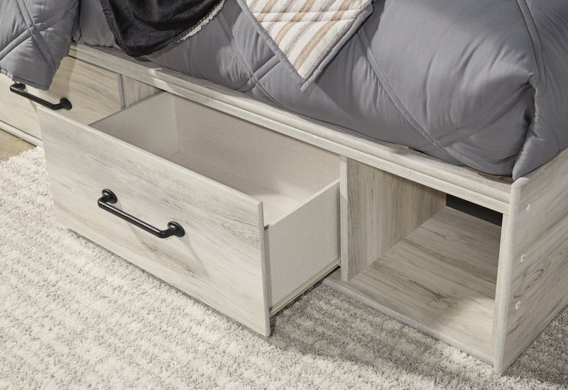 Cambeck Twin Panel Bed with 4 Storage Drawers with Mirrored Dresser and 2 Nightstands in Whitewash - PKG003014