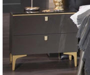 Carlino Queen Bed (Carlino Gray) - DMV FurnitureQueen Bed
