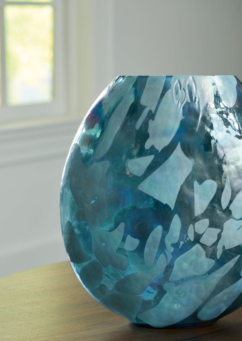 Cartshaw Iridescent Teal Vase - A2000739