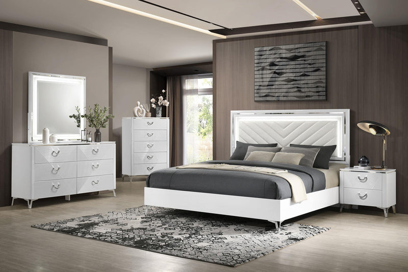 Cassia 5-piece Eastern King LED Bedroom Set White High Gloss - 215791KE-S5