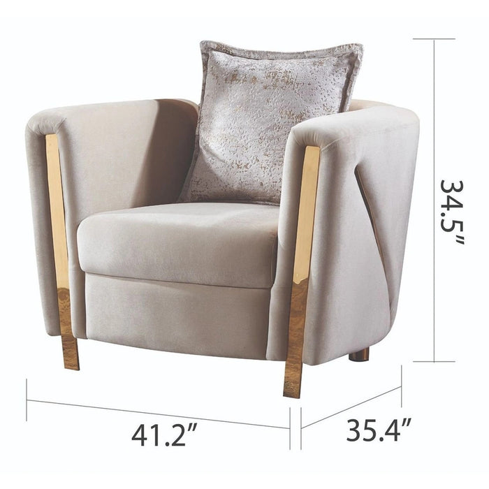 Chanelle Living Room Set In Thick Velvet