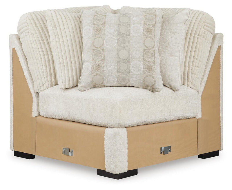 Chessington Ivory 3-Piece Sectional - 61904S5