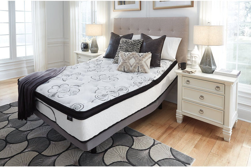 Chime 12 Inch Hybrid White Queen Mattress in a Box - DMV FurnitureQueen Mattress