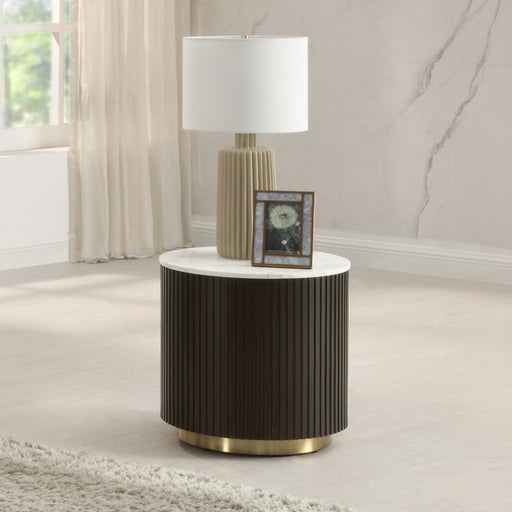 Clayten End Table - LV03946