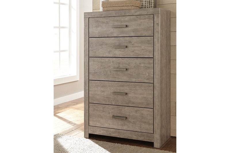 Culverbach Gray Chest of Drawers - DMV FurnitureChest