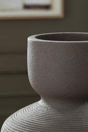 Dalsen Brown Vase - A2000872