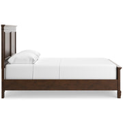 Danabrin Brown Queen Panel Bed - DMV FurnitureQueen Bed