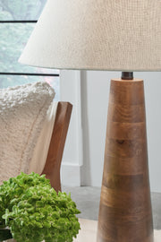 Danset Brown Table Lamp - L329104