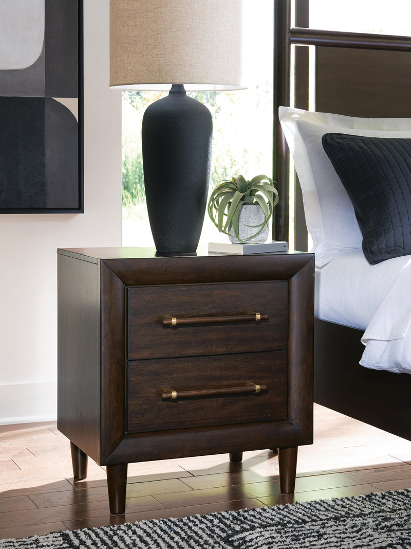 Dantenton Merlot Nightstand - B611-92