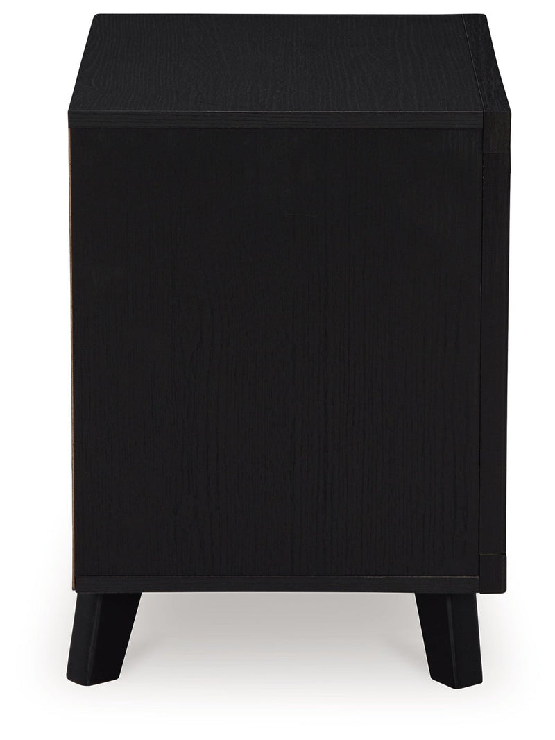 Danziar Nightstand - DMV FurnitureNightstand