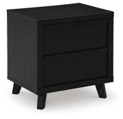 Danziar Queen Panel Bed, 2 Dressers and Nightstand - B1013B31