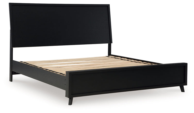 Danziar Queen Panel Bed with Mirrored Dresser, Chest and 2 Nightstands in Black - PKG015891