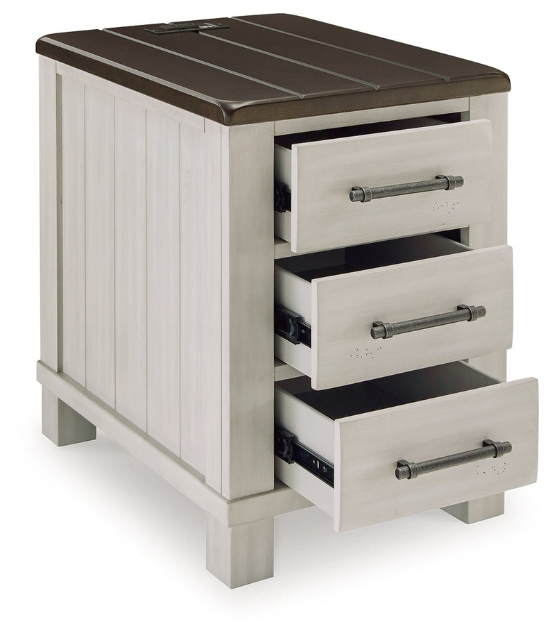 Darborn Chairside End Table - DMV FurnitureEnd Table Chair Side