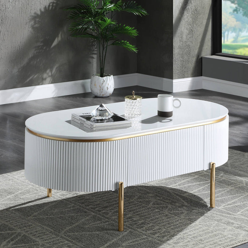 Daveigh Coffee Table - LV02464