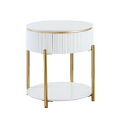 Daveigh End Table - LV02465