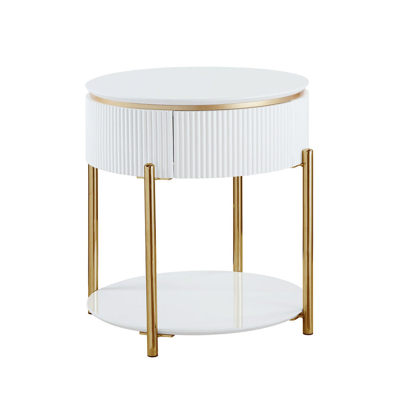 Daveigh End Table - LV02465