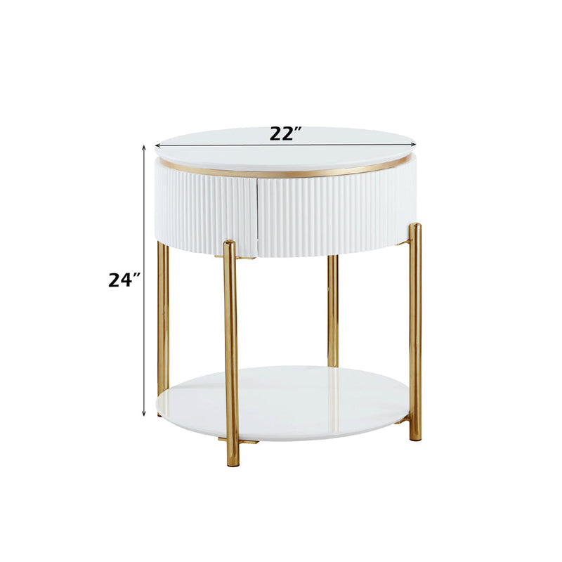 Daveigh End Table - LV02465