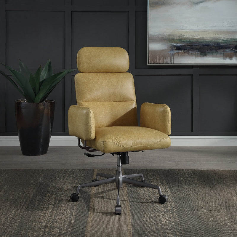 Davu Swivel Office Chair - OF02658