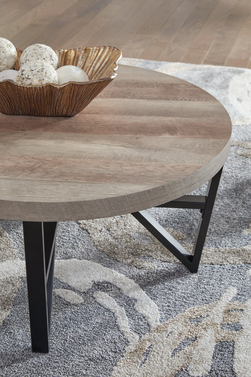 Deanlee Table (Set of 3) - DMV FurnitureOccasional Table Set
