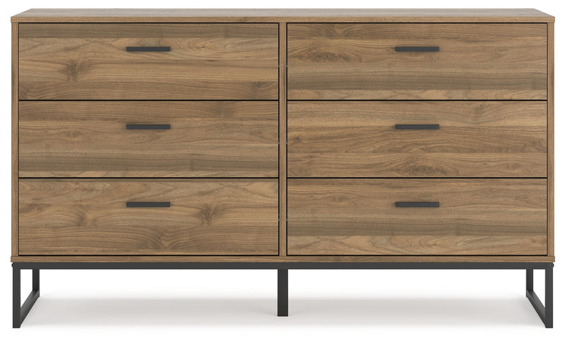 Deanlow Full Panel Headboard with Dresser and 2 Nightstands in Honey - PKG017178