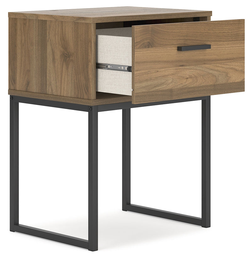 Deanlow Honey Youth Platform Bedroom Set from Ashley - DMV Furniture