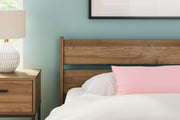 Deanlow Honey Youth Platform Bedroom Set - DMV FurnitureYouth Bedroom Set