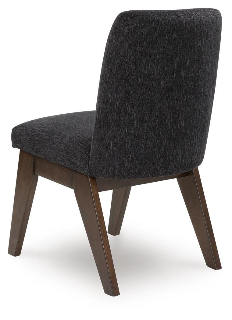 Dilenno Extension Dining Table and 8 Chairs - PCD857D3