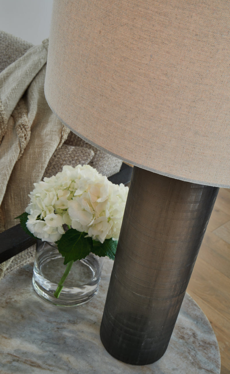 Dingerly Table Lamp - DMV FurnitureTable Lamp