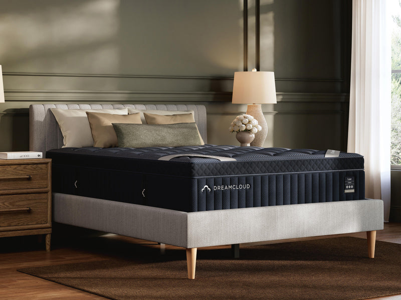 DreamCloud Luxe Hybrid White Queen Mattress - M13731