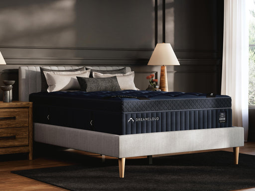DreamCloud Ultra Hybrid White Queen Mattress - M13831
