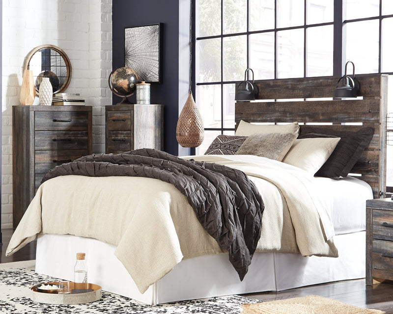 Drystan Queen Panel Headboard Bed with Mirrored Dresser and Chest in Multi from Ashley - DMV Furniture
