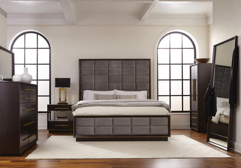 Durango 4-piece Eastern King Bedroom Set Smoked Peppercorn - 223261KE-S4