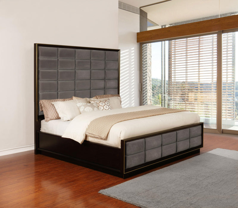 Durango 77-inch Eastern King Panel Bed Smoked Peppercorn - 223261KE