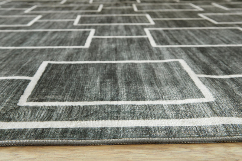 Elderland Black/Gray Washable 5' x 7' Area Rug - R407402