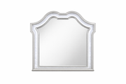 Evangeline Silver Queen 4 Piece - VNGLN-SLVR-Q-4PC
