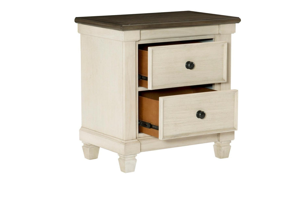 Weaver 3 Piece Queen Bedroom Set In Antique White 1626-1-3Set | Homelegance
