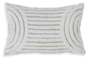 Farissen White/Tan Pillow - A1001062P