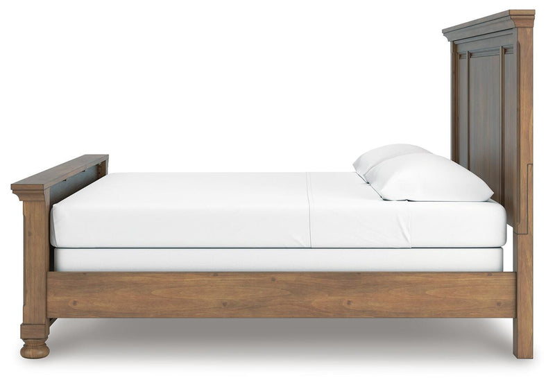 Feddinger King Panel Bed with Dresser and Nightstand in Medium Brown - PKG022323