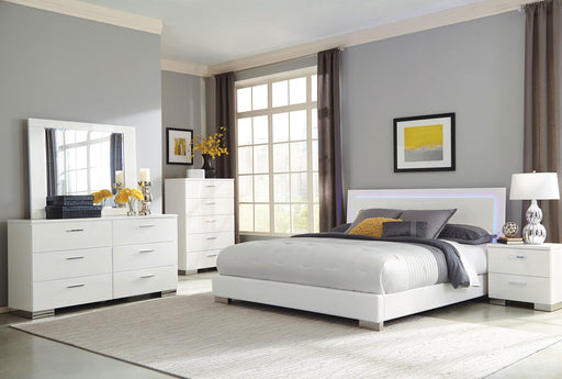 Felicity 5-piece Queen Bedroom Set White High Gloss - 203500Q-S5