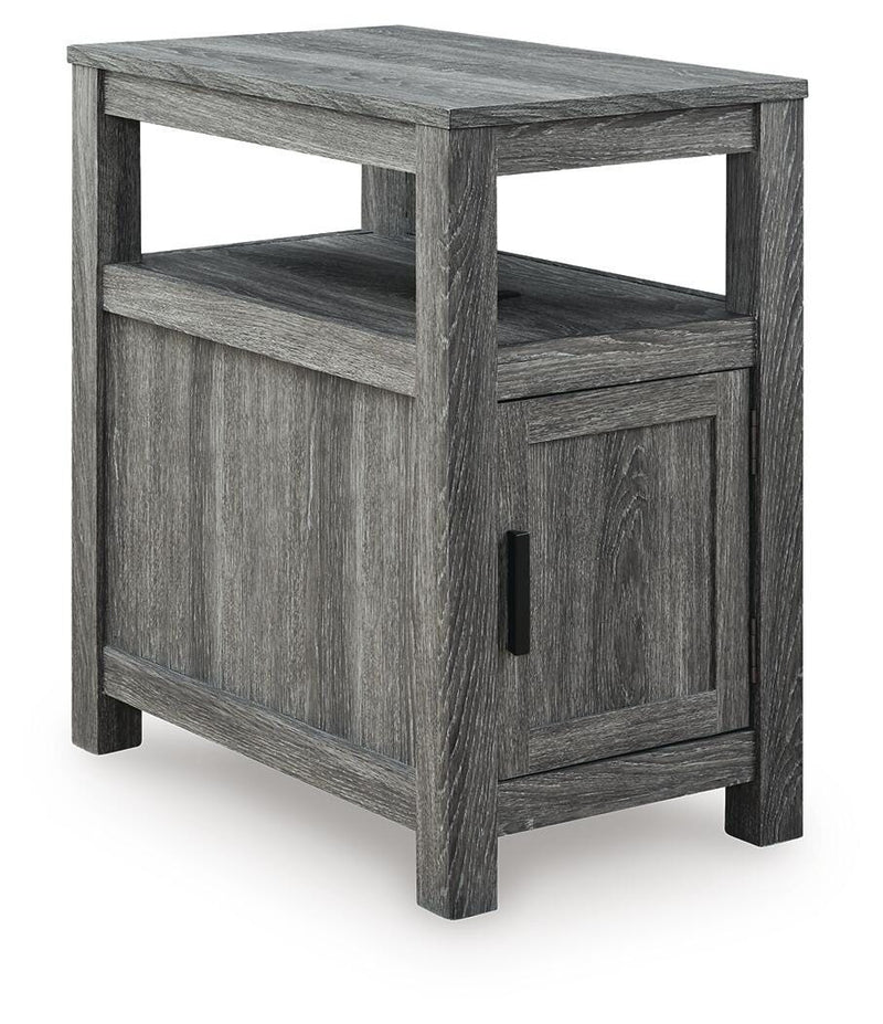 Fendenmore Brown/Gray Chairside End Table - T190-317