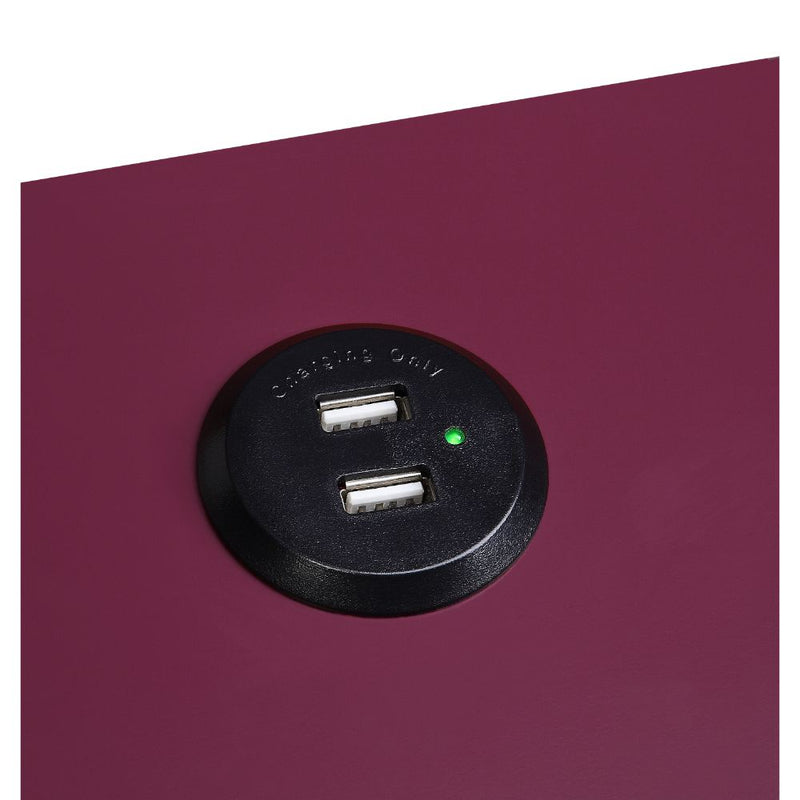 Fierce Accent Table W/USB - 97737